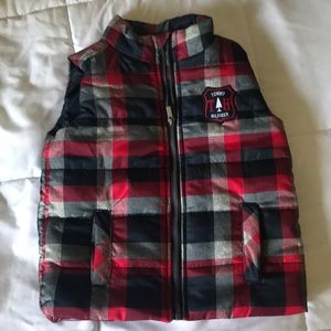 Infant vest size 24M